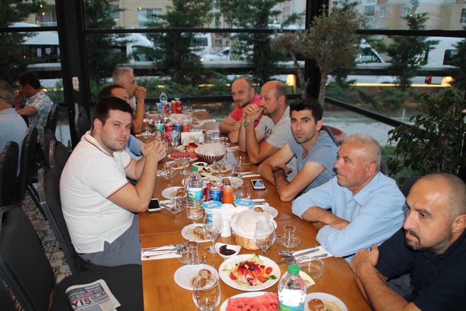2018 iftar yemeğinden bir kare
